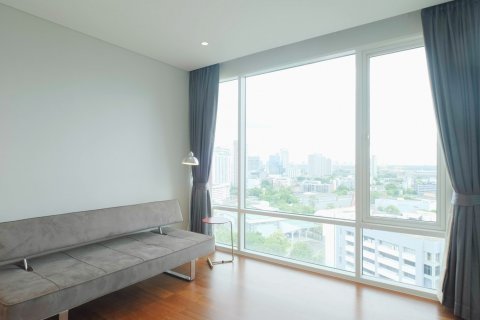 Кондоминиум с 3 спальнями в Бангкоке, Таиланд № 143127 - фото 12