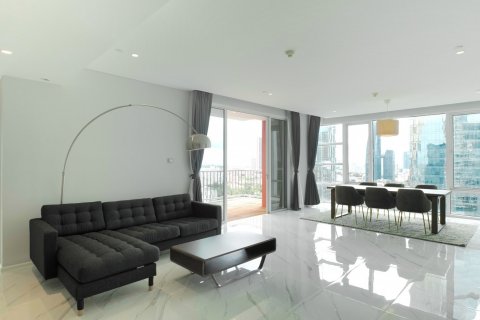 Кондоминиум с 3 спальнями в Бангкоке, Таиланд № 143127 - фото 3