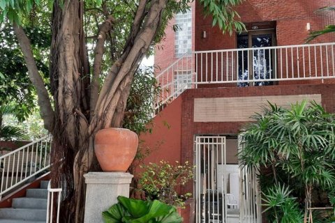 Кондоминиум с 2 спальнями в Бангкоке, Таиланд № 143128 - фото 11