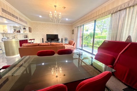 Кондоминиум с 2 спальнями в Бангкоке, Таиланд № 143128 - фото 4