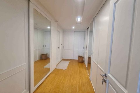 Condo à Bangkok, Thaïlande, 2 chambres  № 143129 - photo 13