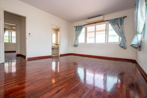 Дом в Чиангмае, Таиланд с 3 спальнями  № 175569 - фото 23