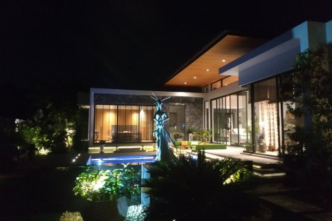 Villa in Phuket, Thailand 4 bedrooms № 139111 - photo 9