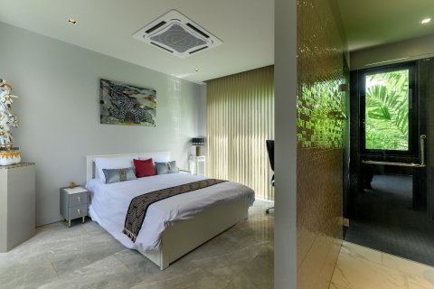 Villa in Phuket, Thailand 4 bedrooms № 139111 - photo 18
