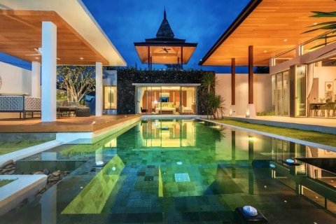 Villa in Phuket, Thailand 4 bedrooms № 139108 - photo 3