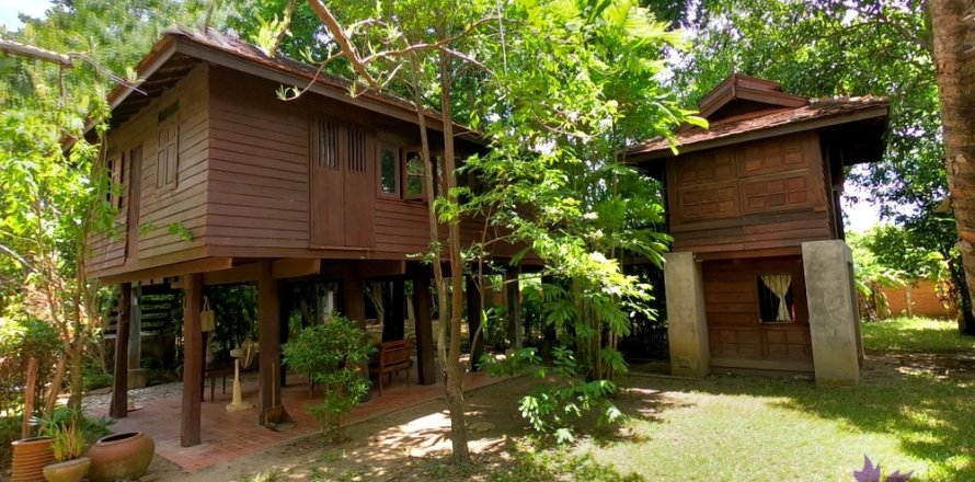 Maison à San Pa Tong, Thaïlande 4 chambres № 200374