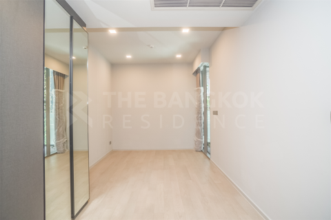 Condo in Bangkok, Thailand, 2 bedrooms № 197438 - photo 7