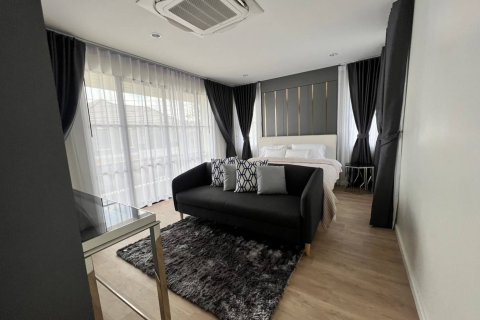 House in Phuket, Thailand 3 bedrooms № 173673 - photo 5