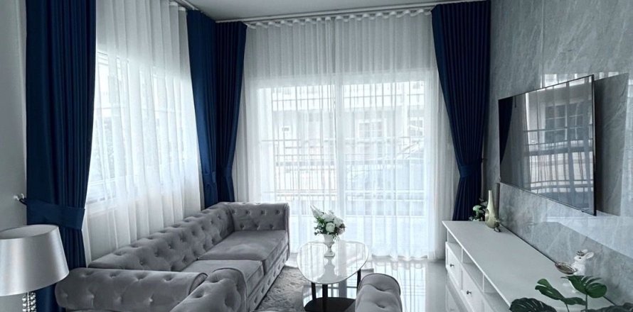 House in Pa Klok, Thailand 4 bedrooms № 173675