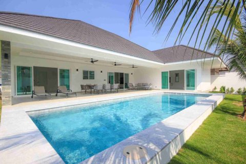 Chalet de 3 dormitorios en Hua Hin, Tailandia № 221777
