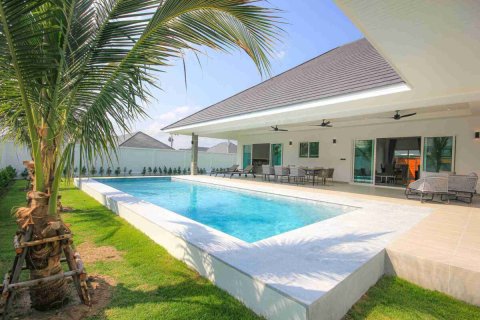 Villa in Hua Hin, Thailand 3 Schlafzimmer № 221777 - Foto 3