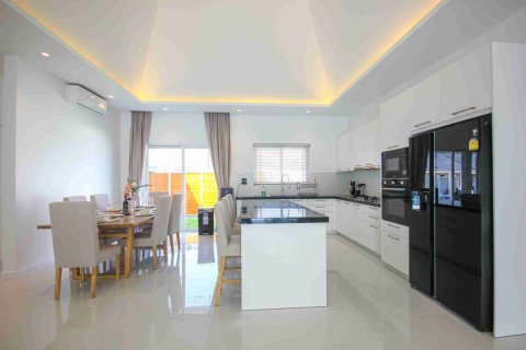 Villa in Hua Hin, Thailand 3 Schlafzimmer № 221777 - Foto 13