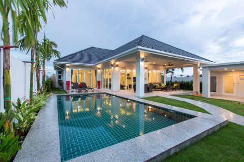 Villa in Hua Hin, Thailand 3 Schlafzimmer № 221776 - Foto 5