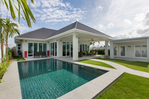 Chalet de 3 dormitorios en Hua Hin, Tailandia № 221776