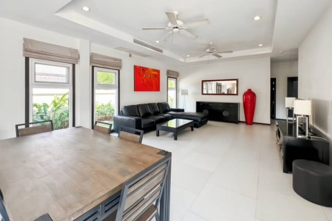 Villa in Hua Hin, Thailand 3 Schlafzimmer № 221774 - Foto 27