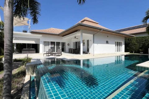 Villa in Hua Hin, Thailand 3 Schlafzimmer № 221774 - Foto 2