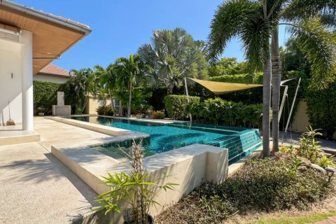 Villa in Hua Hin, Thailand 3 Schlafzimmer № 221774 - Foto 4