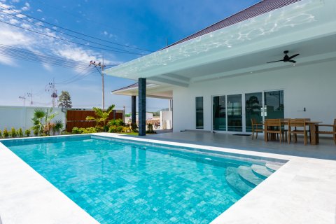 Villa in Hua Hin, Thailand 3 Schlafzimmer № 221775 - Foto 2
