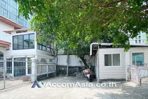 Haus in Khlong Toei, Bangkok, Thailand 4 Schlafzimmer № 216900 - Foto 3