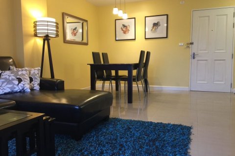 Студия в кондо в Патхум Ване, Бангкок, Таиланд № 156107 - фото 3