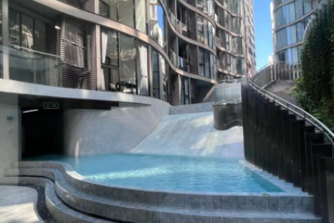 Studio dans le Condo à Khlong Toei, Bangkok, Thaïlande  № 164262 - photo 13