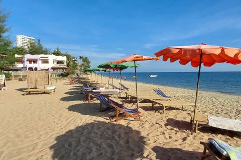 Terrain à Klaeng, Thaïlande 3681.6 m2 № 164261 - photo 4