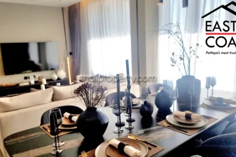 Condominio de 2 dormitorios en Pattaya, Tailandia № 213294 - foto 2