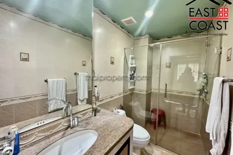 Condominio de 2 dormitorios en Jomtien Beach, Pattaya, Tailandia № 213293 - foto 9