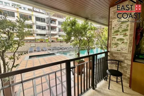 Condominio de 2 dormitorios en Jomtien Beach, Pattaya, Tailandia № 213293 - foto 13