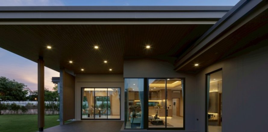 Дом в Паттайе, Таиланд с 4 спальнями № 163962