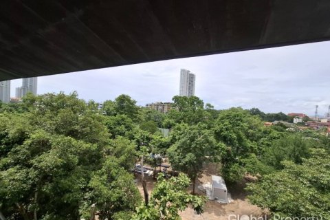 Студия в кондо в Паттайе, Таиланд № 163964 - фото 2