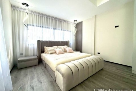 Дом в Паттайе, Таиланд с 5 спальнями № 163967 - фото 4