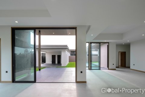 Дом в Паттайе, Таиланд с 3 спальнями № 163963 - фото 6