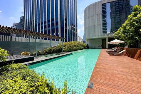 Кондоминиум с 2 спальнями в Патхум Ване, Бангкок, Таиланд № 136937 - фото 18