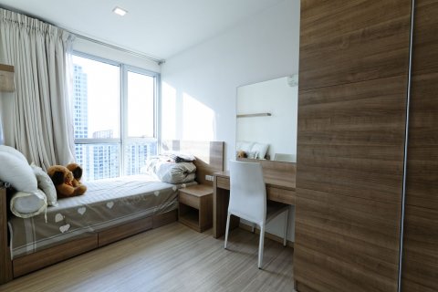 Кондоминиум с 2 спальнями в Клонг Тоэй, Бангкок, Таиланд № 136936 - фото 15