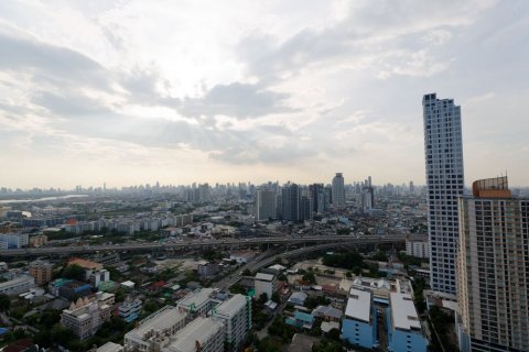 Кондоминиум с 2 спальнями в Клонг Тоэй, Бангкок, Таиланд № 136936 - фото 11