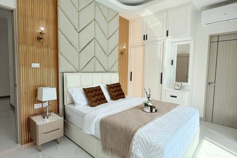 Villa in Pattaya, Thailand 4 bedrooms № 147059 - photo 13