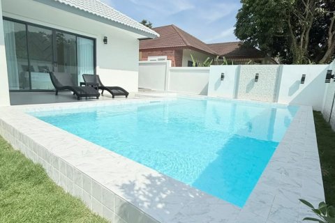 Villa in Pattaya, Thailand 4 bedrooms № 147059 - photo 3