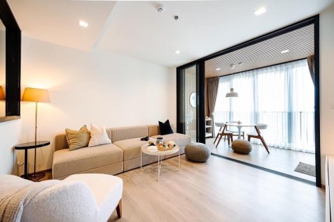 Кондоминиум с 2 спальнями в Чатучаке, Бангкок, Таиланд № 147061 - фото 5