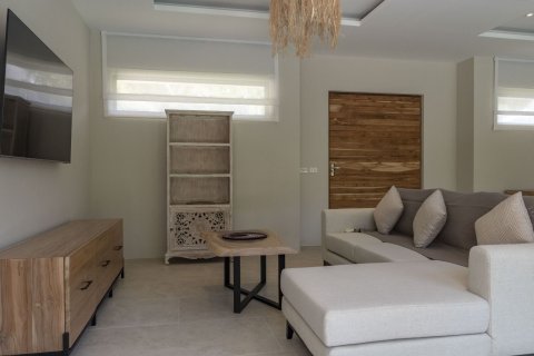 Villa in Ko Samui, Thailand 3 bedrooms № 147060 - photo 15