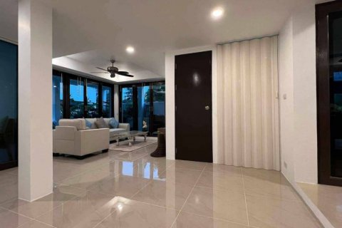 Дуплекс в Самуи, Таиланд с 3 спальнями  № 116326 - фото 6