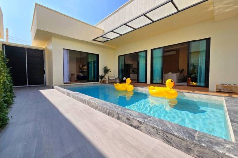 Вилла в Хуа Хине, Таиланд с 3 спальнями  № 116324 - фото 1