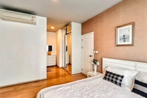 Condo in Bangkok, Thailand, 1 bedroom  № 116327 - photo 6