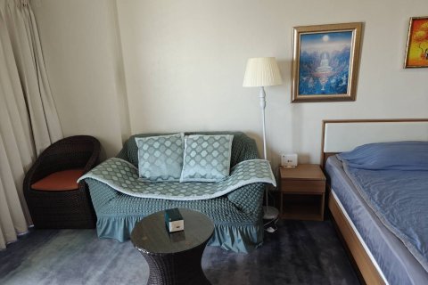 Studio dans le Condo à Pattaya, Thaïlande  № 145197 - photo 2