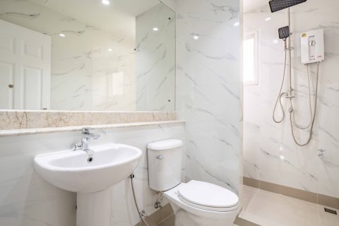 House in Phuket, Thailand 4 bedrooms № 161945 - photo 14