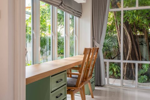 House in Phuket, Thailand 4 bedrooms № 161945 - photo 10