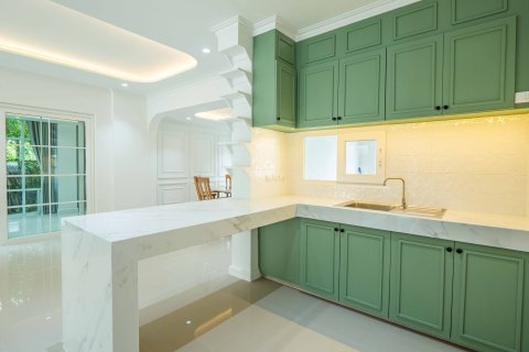 House in Phuket, Thailand 4 bedrooms № 161945 - photo 7