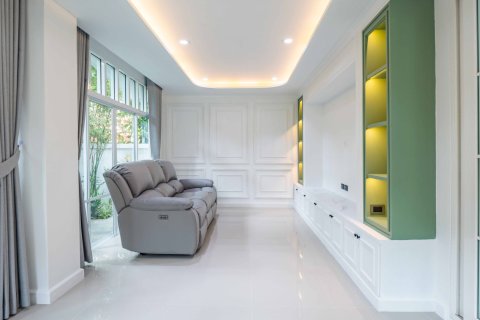 House in Phuket, Thailand 4 bedrooms № 161945 - photo 5