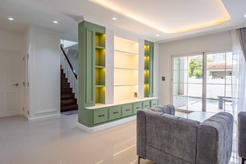 House in Phuket, Thailand 4 bedrooms № 161945 - photo 3