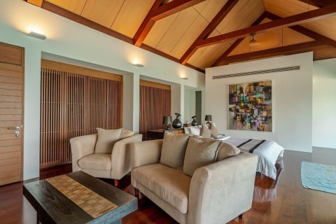 Villa in Phuket, Thailand 4 bedrooms № 161947 - photo 27